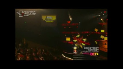 B. E. T. Hip Hop Awards 2010 // Nicki Minaj - Your Love 