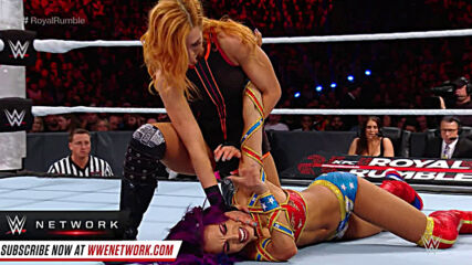 Sasha Banks and Becky Lynch kick off the first Women's Royal Rumble Match: Royal Rumble 2018