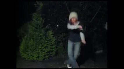 Groovy Dancing Girl 