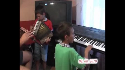 Akdeniz, Shirinay, nay - Ibrahim ve Hasan 