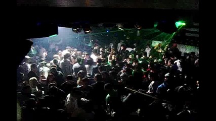 Dj Lion & Yobi plays Pepo - Ghost Town Dont Sleep (milich And Yobi God Damn Rmx) Live @ Momo , Ruse