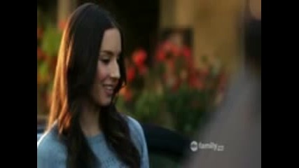 Pretty Little Liars 1x19 - Toby And Spencer Kiss