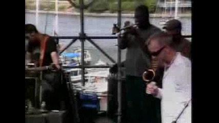 Jj Grey & Mofro - A Woman
