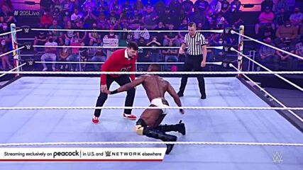 Malik Blade vs. Andre Chase: WWE 205 Live, Nov. 12, 2021