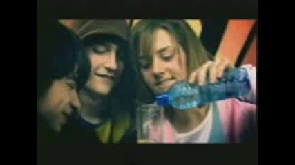 Nescafe Cool Бъди Вътре