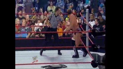 Chris Jericho Сваля Маската на Rey Mysterio 