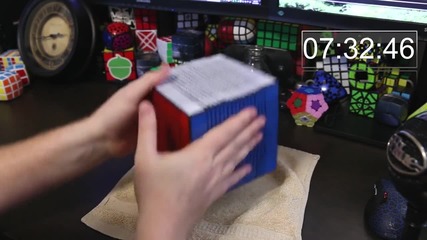 Подреждане на най-големият Рубик куб -17x17x17