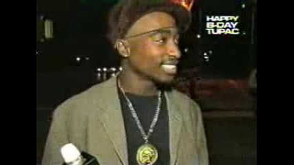 2pac - Доста разсеян по време на интервю 