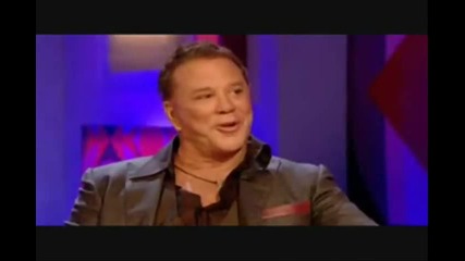 Мики Рурк популяризира в The Expendables и похвали Сталоун на Джонатан Рос в шоуто му - част 1/2