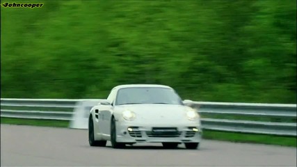 Porsche 911 Turbo vs Nissan Gtr Sportec