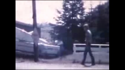Kansas - Dust In the Wind 