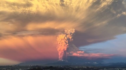 Изригването на вулкана Калбуко в Чили