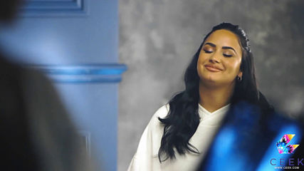 Demi Lovato Upclose - Ceek