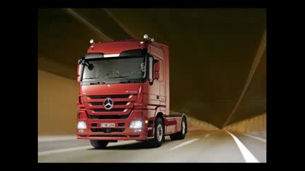 Renault Magnum и Mercedes Actros 2008