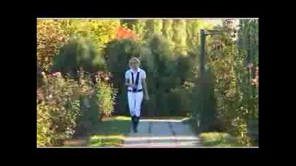 Denisa - As Vrea Sa Spun Ceva -