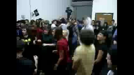 7 Generations - No Other Way (vegan Revolution)