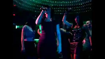 Преслава - Как ти стои Sin City Live – 8.03.2011 “kiss for you” 