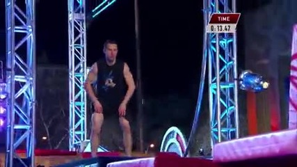 Препятствие се поврежда, но той побеждава в American Ninja Warrior - Joe Moravsk