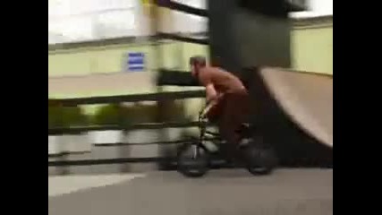 Най-добрите трикове с Bmx