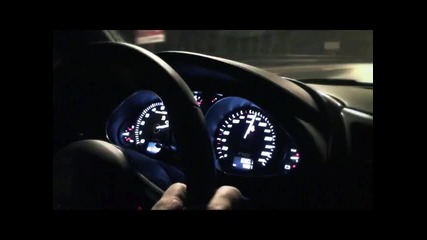 Audi R8 V10 vs Audi Rs6