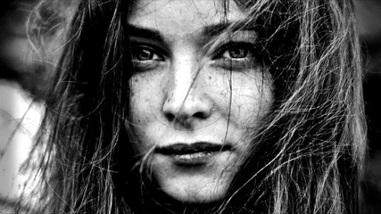 Прекрасна ! • Brian Crain - Wind