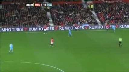 Berbatov_s Incredible skill ( The Berbaspin ) [ Hd ]