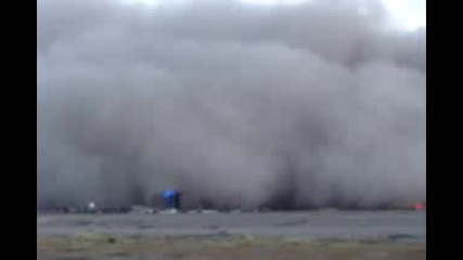 Пясъчна буря в Аризона - 5 юли, 2011 година