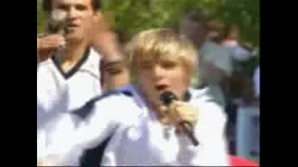 Us5 - Let Me Know - What About