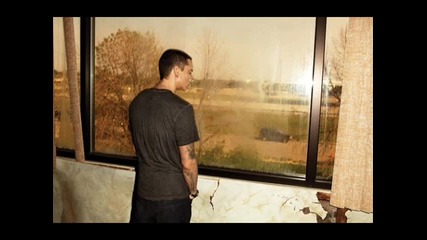 Eminem ft Royce Da 5'9 - Above the Law