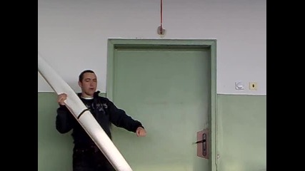 Момче стреля в час по руски език 