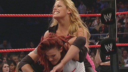 WWE Marquee Matches: Trish Stratus and Lita main-event Raw (WWE Network Exclusive)