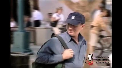 Смях ! Запознайте се с приятелката ми ! Скрита камера !