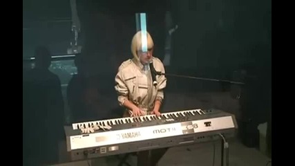 Lady Gaga - Paparazzi (acoustic) (live at Nova Radio 96.9) 