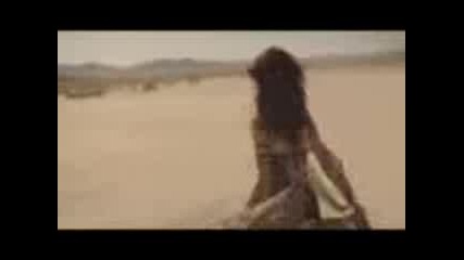 Selena Gomez - The Scene - A Year Without Rain 