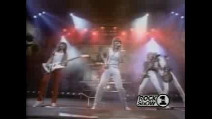 Def Leppard - Foolin