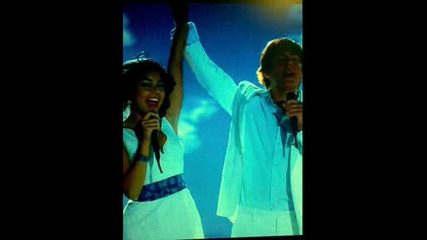 Vanesa Hudgen I Zac Efron {troy & Gabriela - breaking free } 