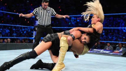 Charlotte Flair vs. Sonya Deville: SmackDown LIVE, Sept. 11, 2018