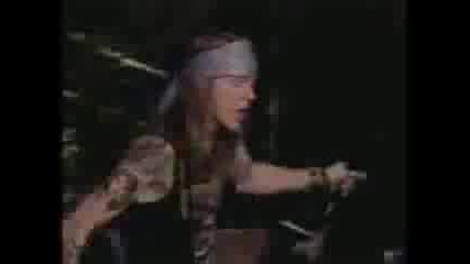 Guns N Roses - Out Ta Get Me - Live