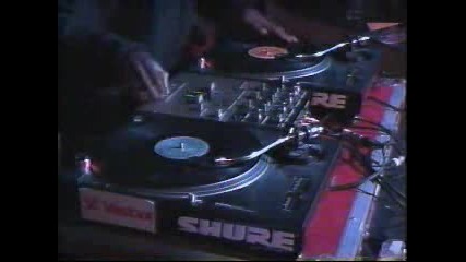 Rob Swift Scratching