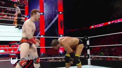 Sheamus vs. Curtis Axel: Raw, May 12, 2014