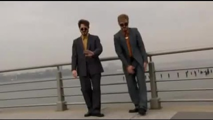 The Lonely Island ft Justin Timberlake - Dick in a Box (official video funny)