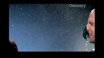 Time Warp - Пукване На Балон С Вода 