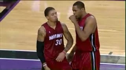 Много Смешно Michael Beasley dance and sing I will survive (gloria Gaynor) 