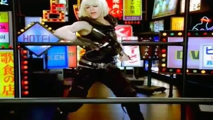 Madonna - Jump 2005 (бг Превод)
