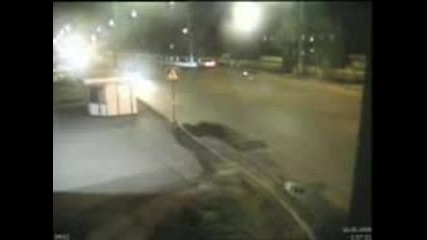 Инцидент на пътя :( Не карайте пияни!!!!