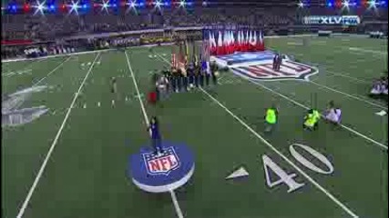 Christina Aguilera singing national anthem at super bowl 