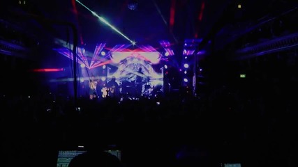 Rihanna 777tour - Fresh Off The Runway (live in Stockholm)