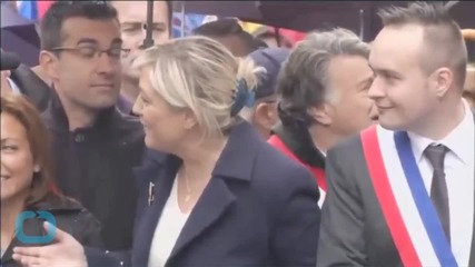 France's Marine Le Pen Gambles With Political Patricide