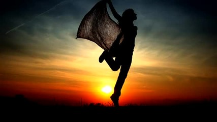Avernus vs The Madison & Simon J Feat Aelyn Sirya`s Angel (dj Latz Mash Up)