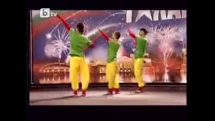bulagaria tarsi talant hip - hop trio